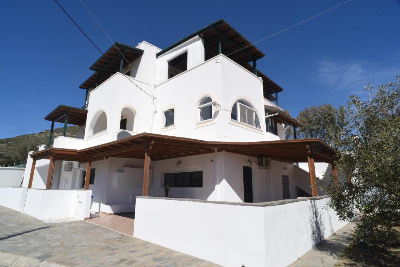 Bernie House Apartamento Mélanes Exterior foto